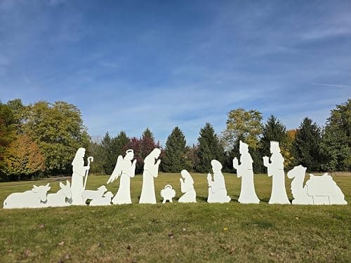 FrontYard Originals Complete All-Weather Life Size Display